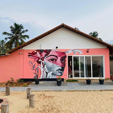 Beach House Varkala By Palmyra ภายนอก รูปภาพ
