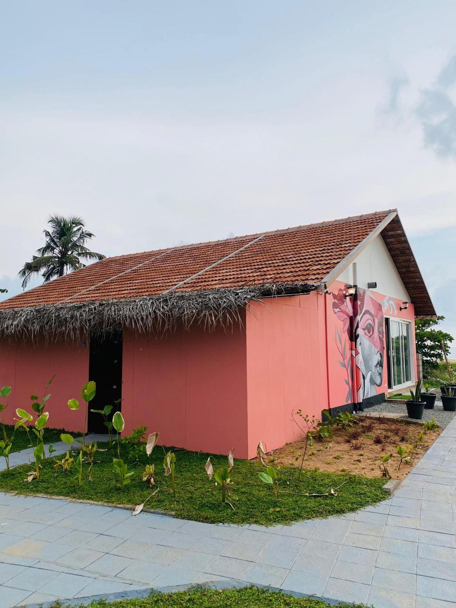 Beach House Varkala By Palmyra ภายนอก รูปภาพ