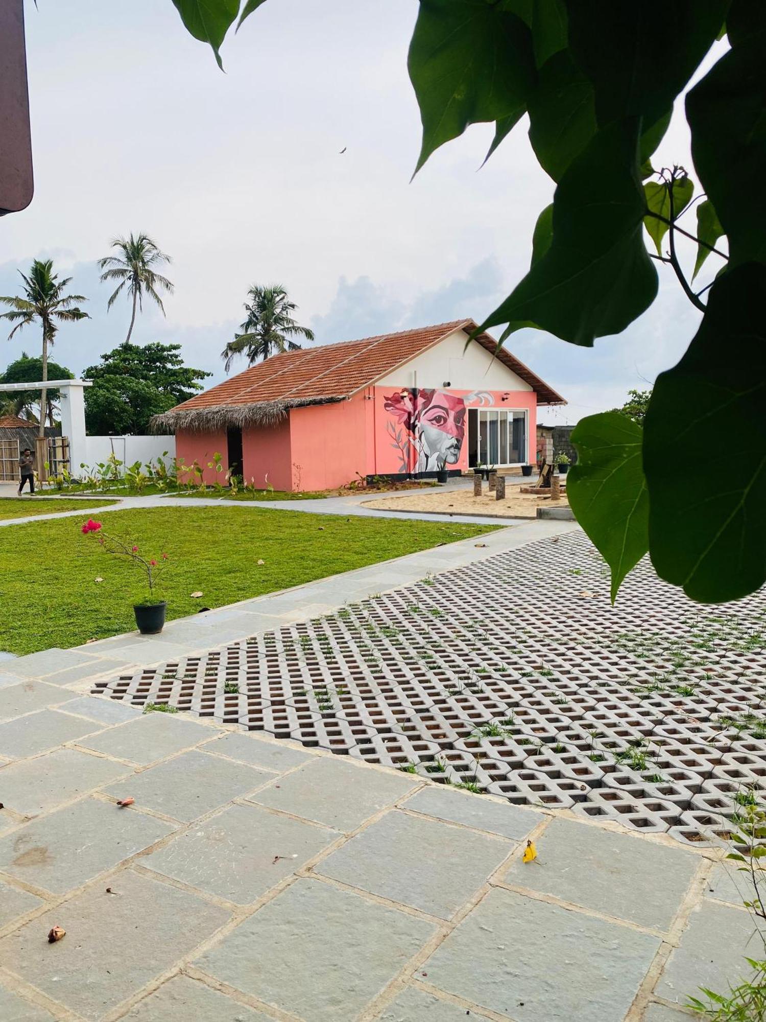 Beach House Varkala By Palmyra ภายนอก รูปภาพ
